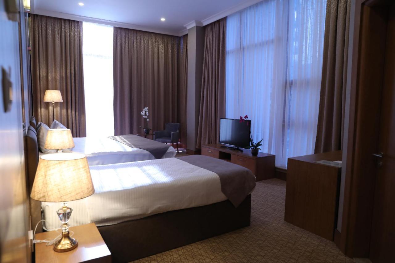Madison Hotel Baku Exteriér fotografie